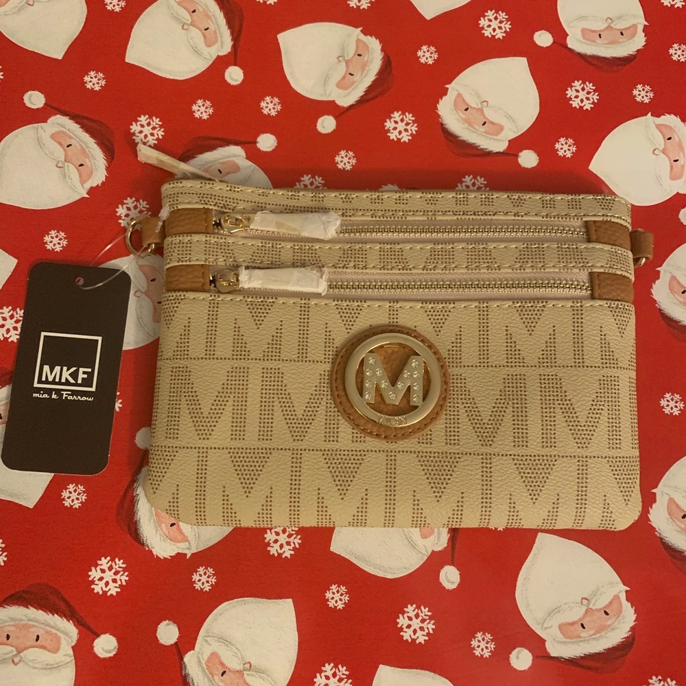 MKF 2 in 1 Crossbody Bag for Women. Wristlet or Purse Option. Beige. BRAND NEW!